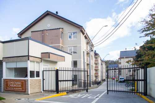 Arriendo Departamento N�406 en Condominio Caburgua, Torre 5