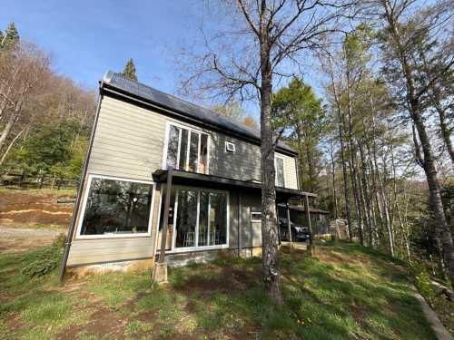 Venta Casa Estilo Contemporanea, Sector Catripulli