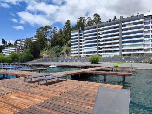 Venta departamento N�603 Edificio el Refugio - primera l�nea de lago