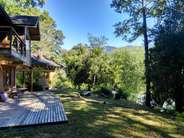 Venta Casa con Orilla de Rio Trancura, Sector Metre�ehue