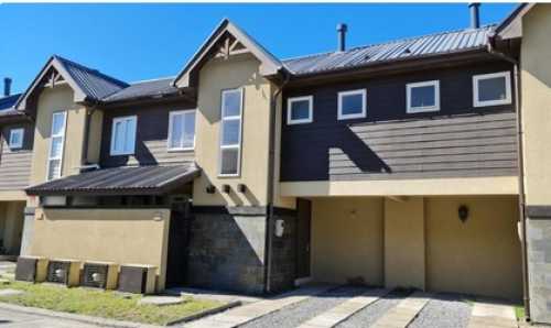 Arriendo Casa N�130 en Condominio Los Robles II