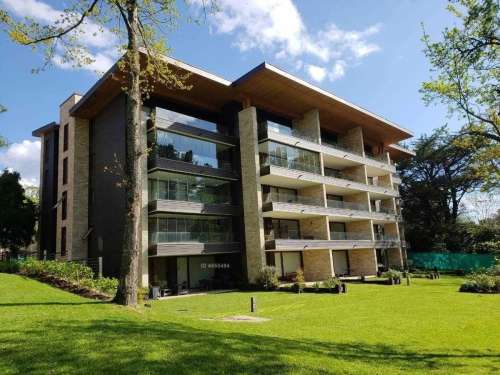 Arriendo Departamento  N� 504 en Condominio Parque Pinares